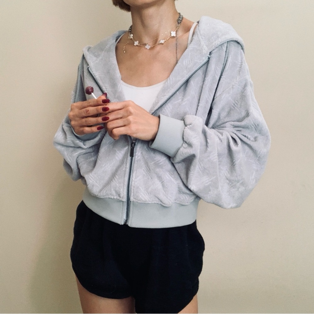 $138 Brand New Revolve Daily paper hoodie XL - Picture 6 of 14